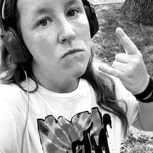 Meet your Posher, Suzanne